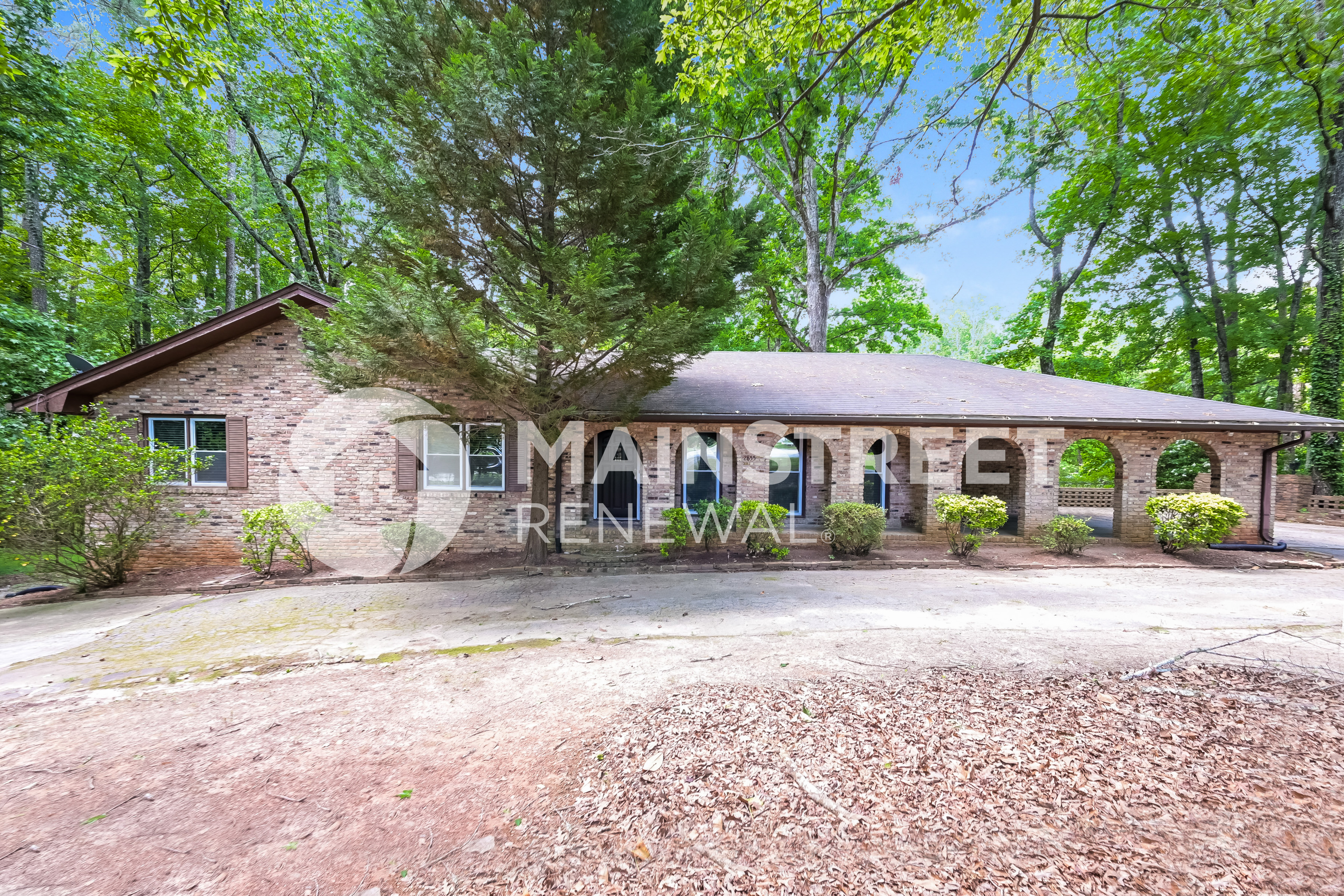 2855 Hickory Circle Snellville, GA 30078